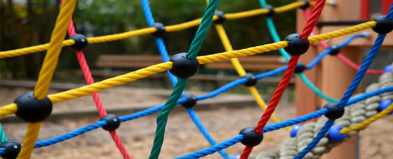 sms-10 ENTRETIEN ET MAINTENANCE DES AIRES DE JEUX COLLECTIVES