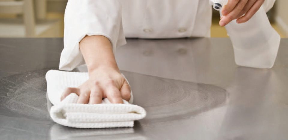 sms-16 NETTOYAGE / DÉSINFECTION